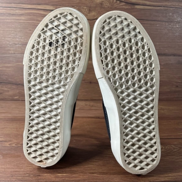 Youth size 5 big boys vans shoes - Picture 8 of 10